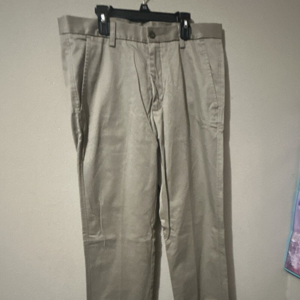 Dockers Men's Beige Khaki Pants 34W Cotton Twill Flat Front Straight Fit